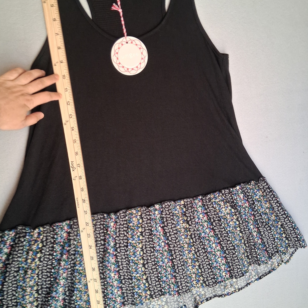 UMGEE USA NWT Size S Black Boho Racerback Tank with Floral Ruffle Hem - Picture 3 of 7